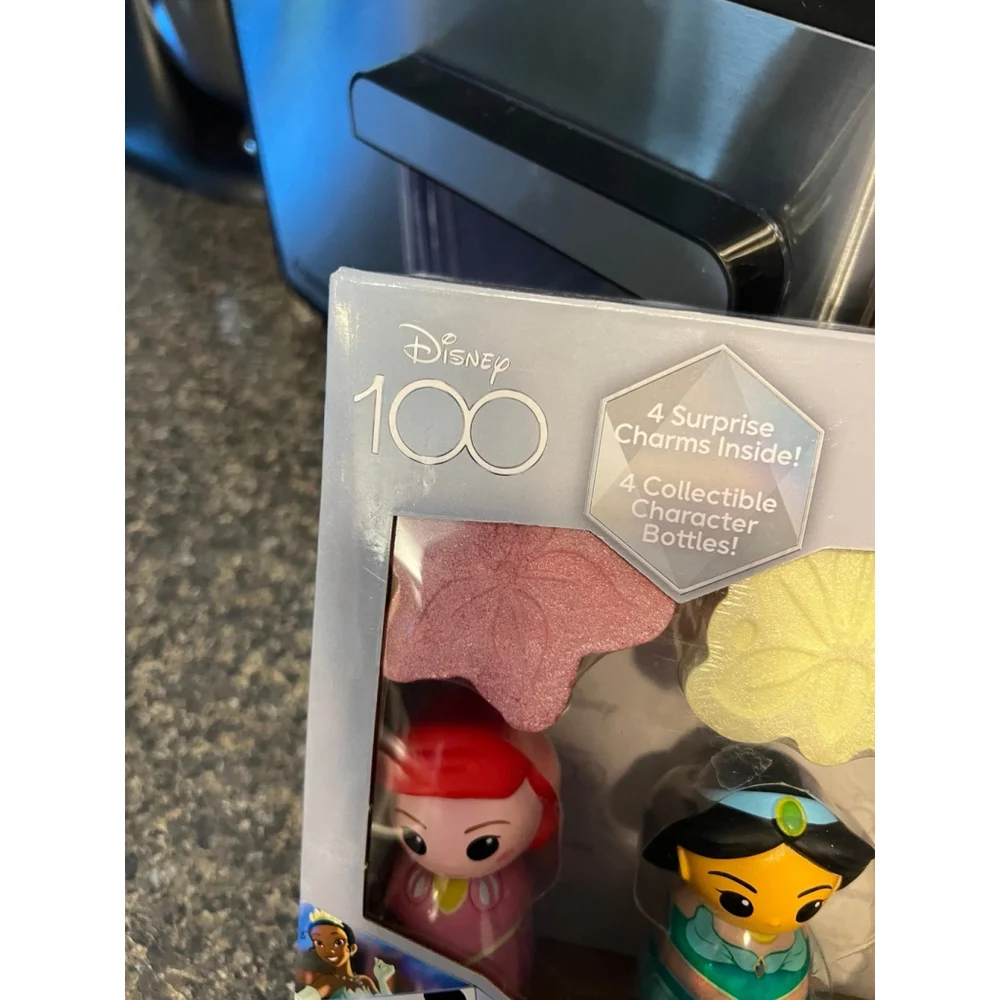 New Disney Princess 100th Anniversary Bath Bomb & Body Wash Set - Picture 2 of 6